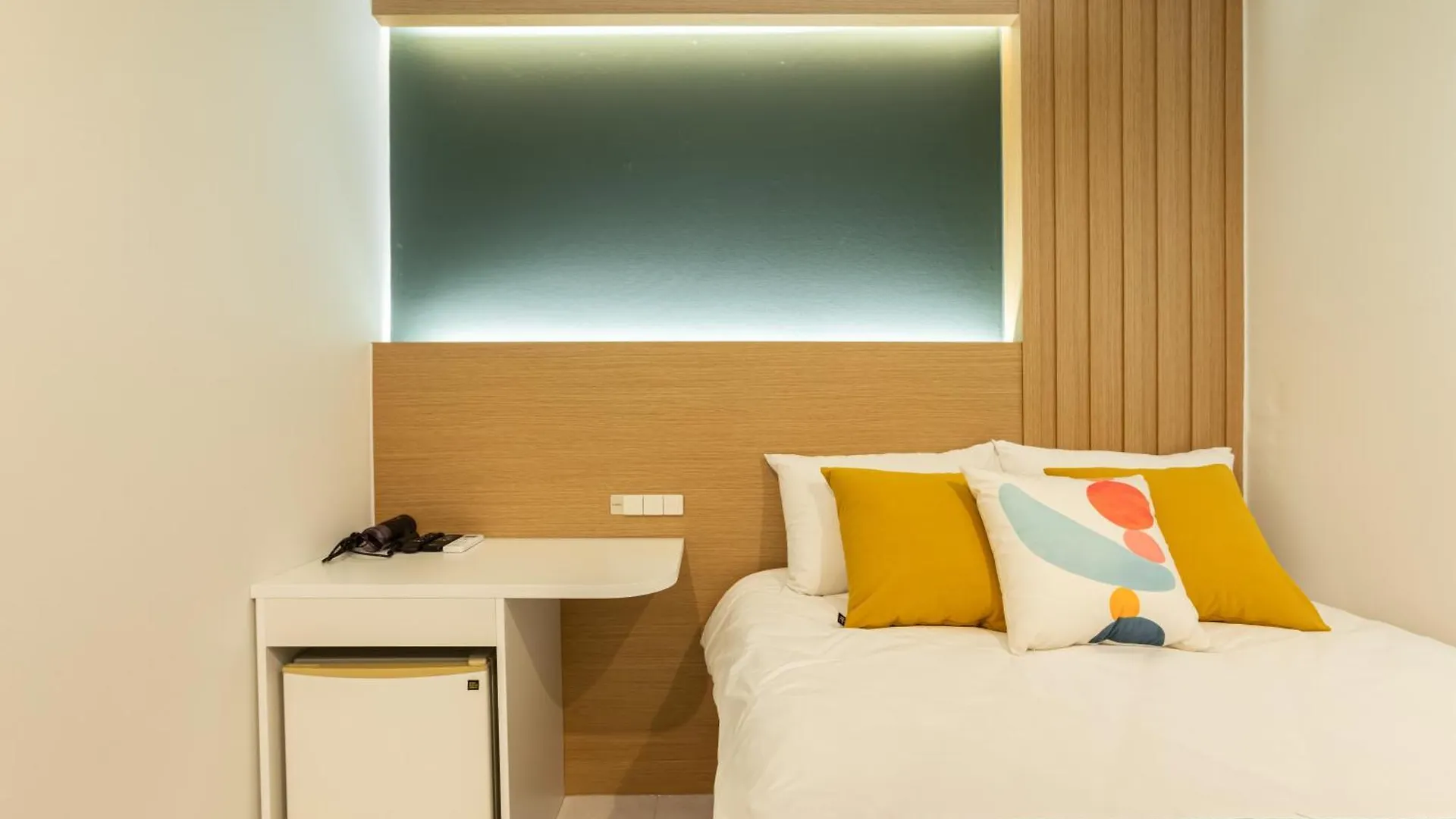 Friends Hotel Seoul 3*,  South Korea